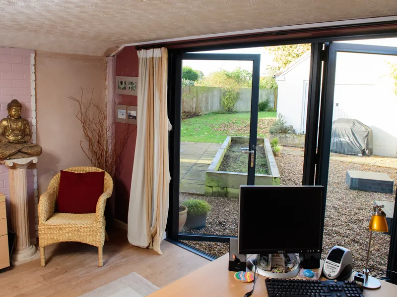 Bifold Hampstead